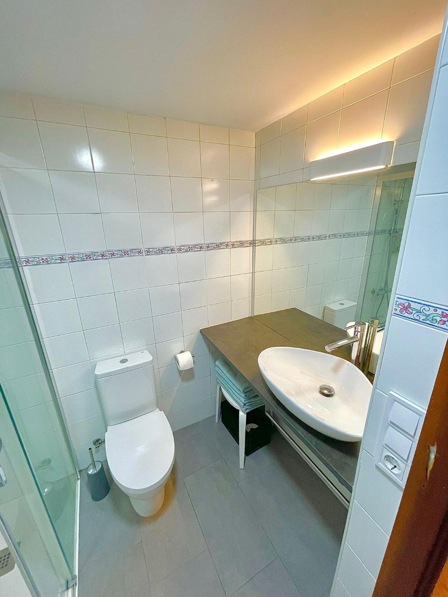 Paraguas Guesthouse Oviedo Exterior photo